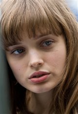 Bella Heathcote Photo