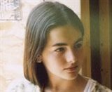 Camilla Belle Photo