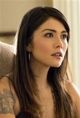 Daniella Pineda Photo