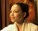 Kristin Kreuk Photo