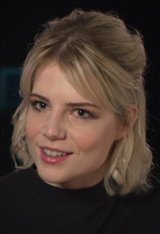 Lucy Boynton Photo