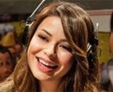 Miranda Cosgrove Photo