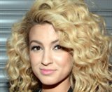 Tori Kelly Photo