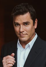 Yannick Bisson Photo