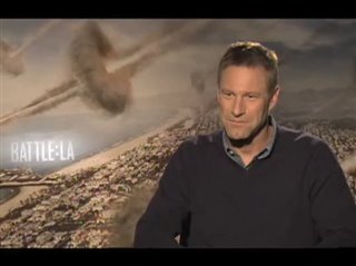 Aaron Eckhart (Battle: Los Angeles) - Interview