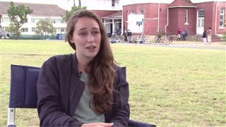 Alycia Debnam-Carey Interview - Friend Request