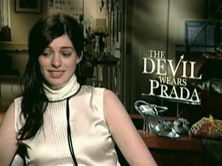 ANNE HATHAWAY (THE DEVIL WEARS PRADA)