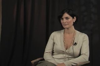 Carrie Anne Moss (Normal) - Interview