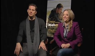 Channing Tatum & Amanda Seyfried (Dear John)