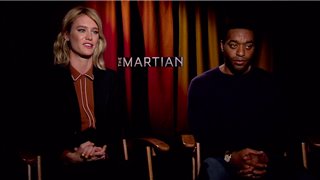 Chiwetel Ejiofor & Mackenzie Davis - The Martian