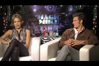 Cody Horn & Alex Pettyfer (Magic Mike)