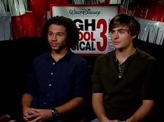 Corbin Bleu & Zac Efron (High School Musical 3: Senior Year)