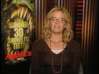 Elisabeth Shue (Piranha 3D) - Interview