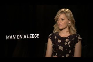 Elizabeth Banks (Man on a Ledge)