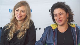 Imogen Poots & Alia Shawkat - Green Room