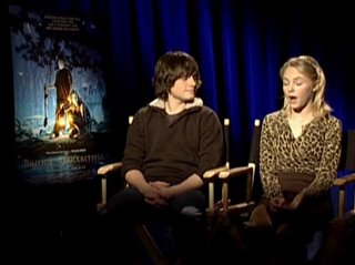 JOSH HUTCHERSON & ANNA SOPHIA ROBB (BRIDGE TO TERABITHIA)