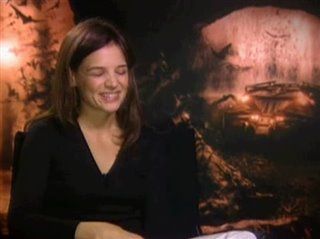 KATIE HOLMES - BATMAN BEGINS