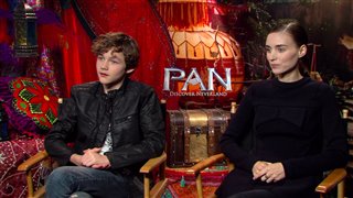 Levi Miller & Rooney Mara - Pan