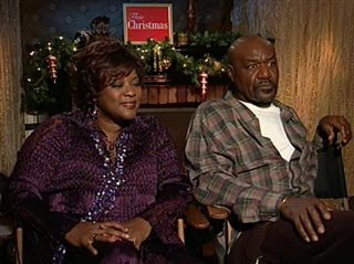 Loretta Devine & Delroy Lindo (This Christmas)