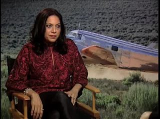 Mira Nair (Amelia)