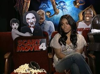 REGINA HALL (SCARY MOVIE 4)