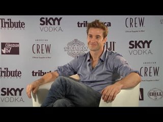 Scott Speedman (Edwin Boyd)