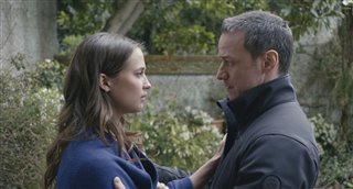 Submergence - Trailer