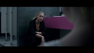 The Neon Demon movie clip - "The Sun in Winter"